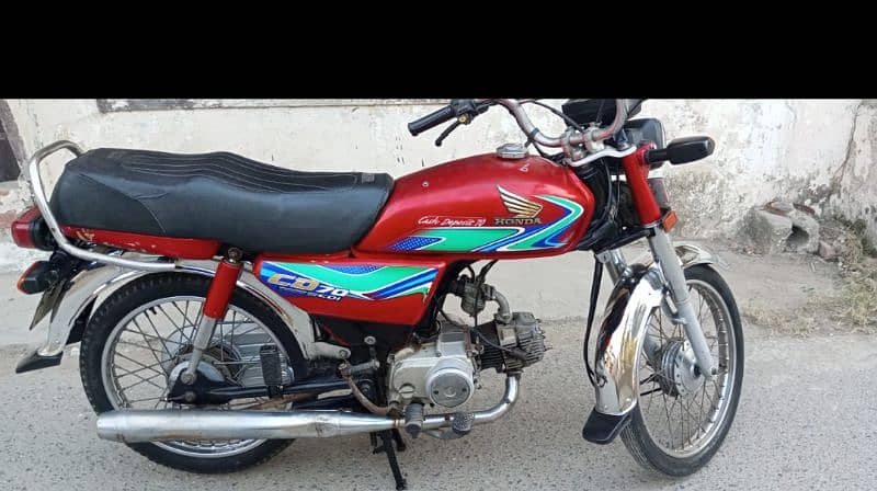 Honda CD70 2018 4