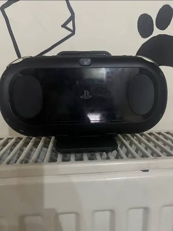 Ps vita Slim 2000 Model Jailbreaked Edition 3