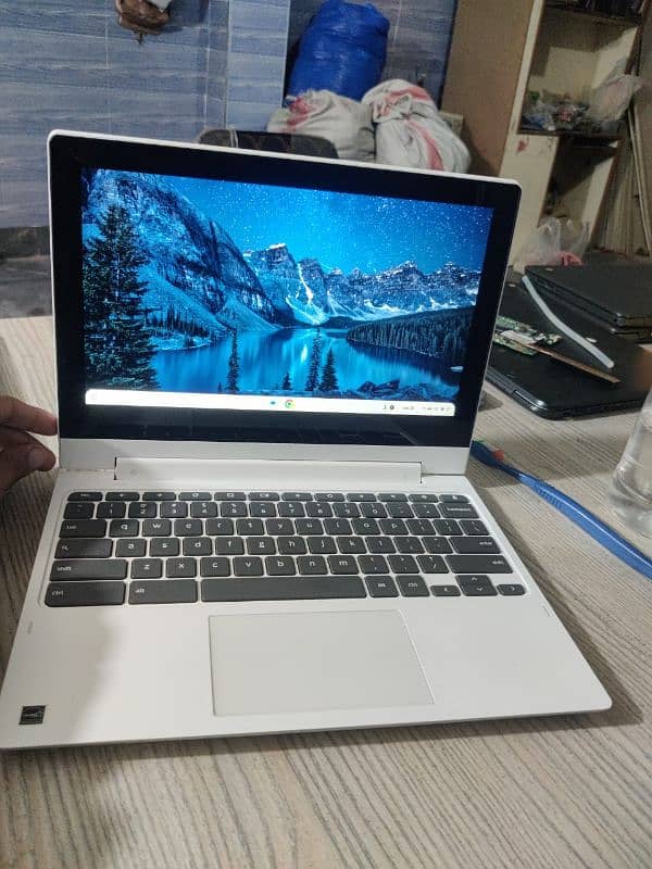 Lenovo chromebook S330 0