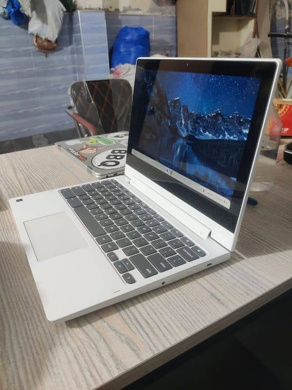 Lenovo chromebook S330 5