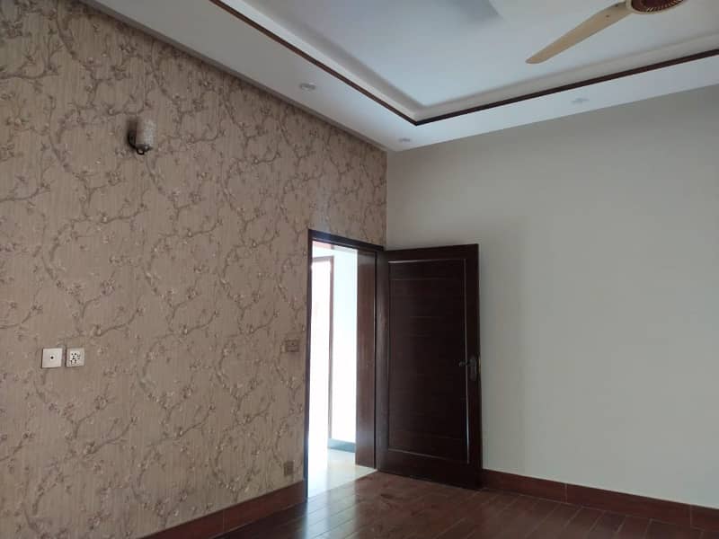 1 Kanal House For Rent Available In Valencia Housing Society Lahore Electricity Water Gas Available 10