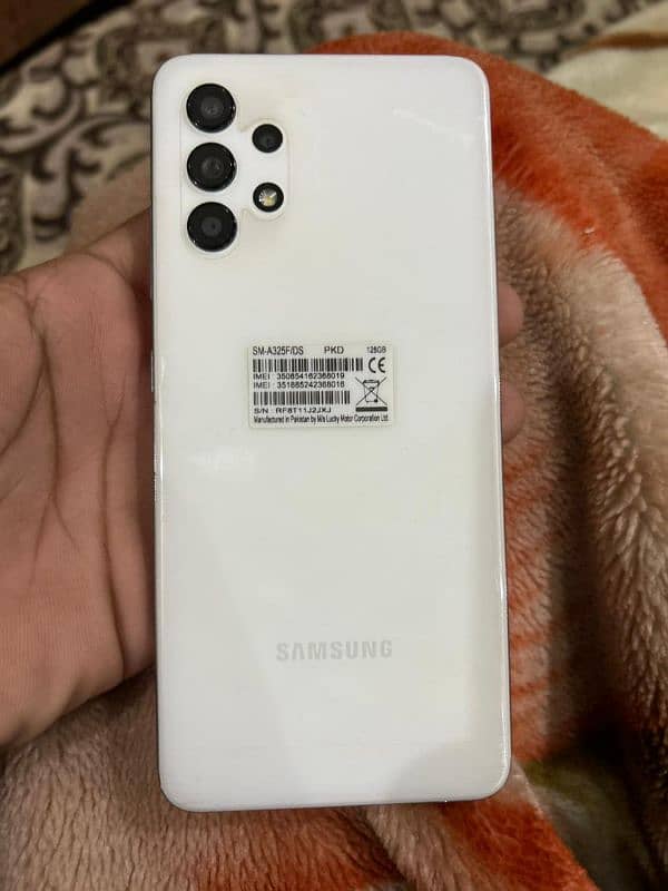 samsung A32 6/128 2