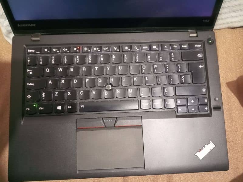 Lenovo laptop i5 5th generation T450S Touch 1