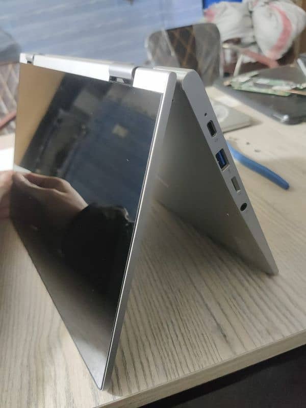 Lenovo Touch chromebook 4gb 64gb 3