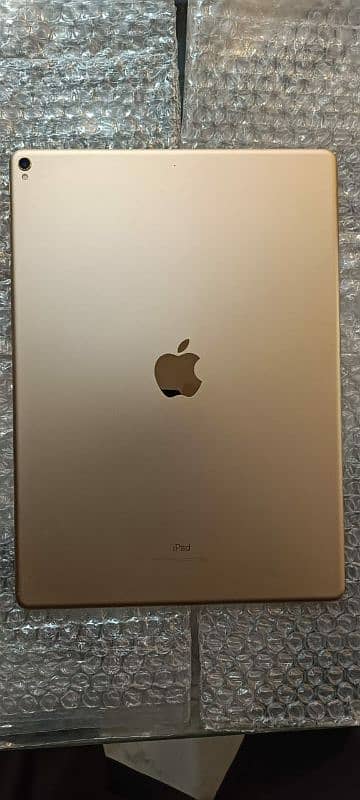 ipad 6th generation 10by10 condition 0