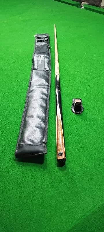 snooker cue 1