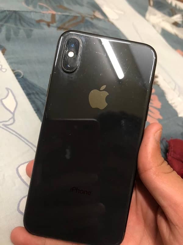 iPhone XS 64 gb battery health 74 condition 10/9 0