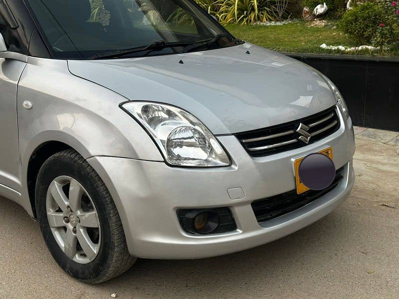 Suzuki Swift DLX 2016 6