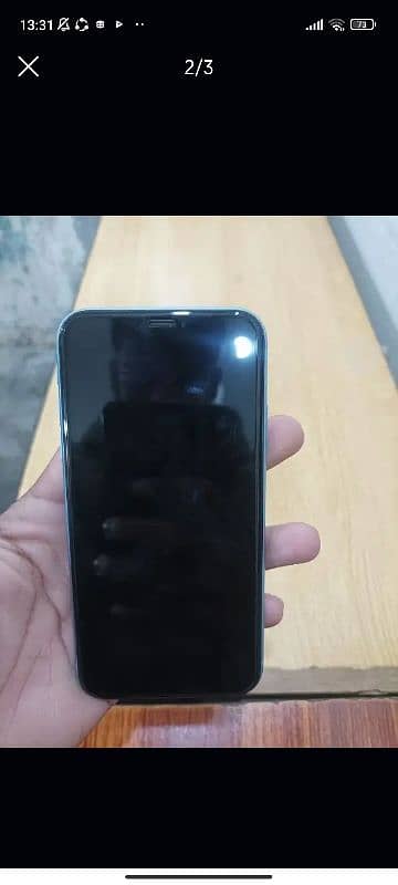 iPhone XR 1