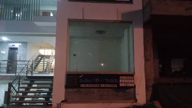 Ground floor shop for rent in phase 4 bahira town Rawalpindi 2