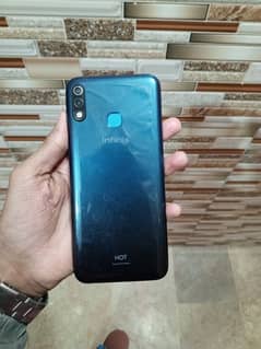 Infinix Hot 8 Lite