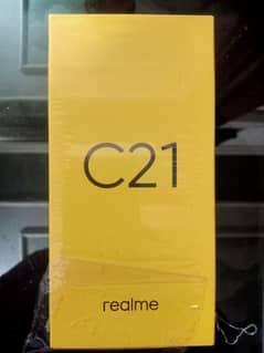 realme C21