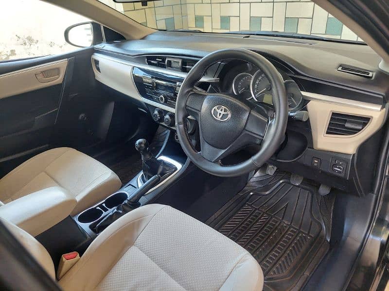 Toyota Corolla XLI 2014 10