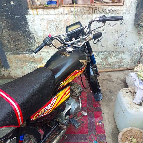 Honda cd70 Hyderabad number 4