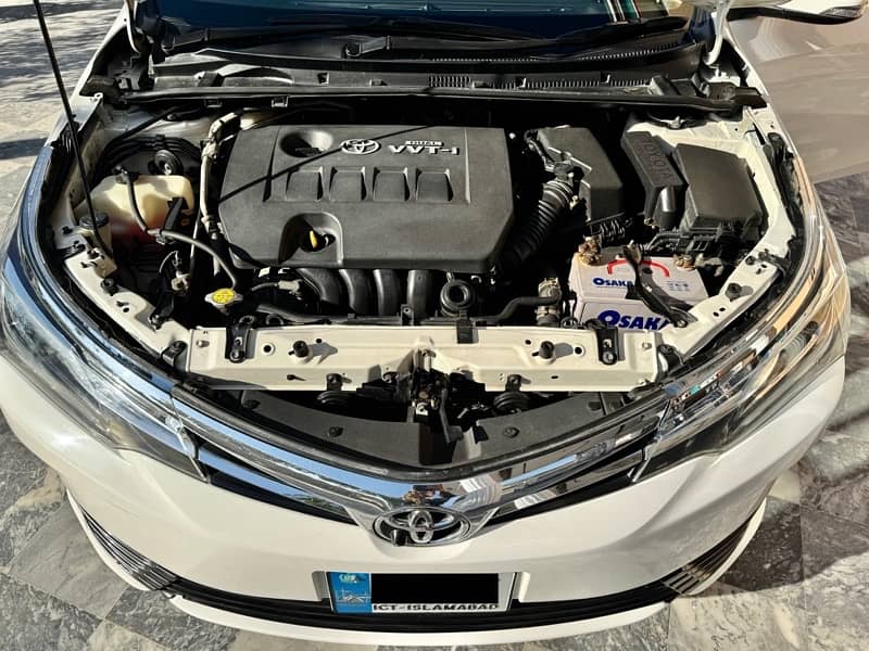 Toyota Corolla Altis 1.8 2018 8