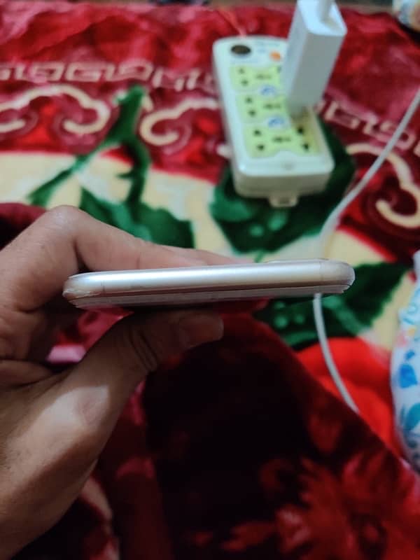 IPhone 8 plus 256Gb PTA Approved 4