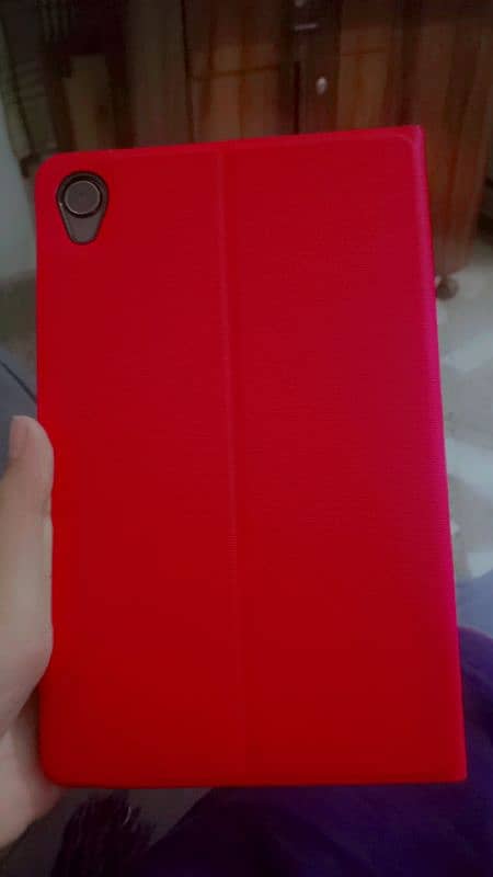 This is a very good Japanese tab and cover with protector . 0