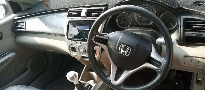 Honda City IVTEC 2019 14