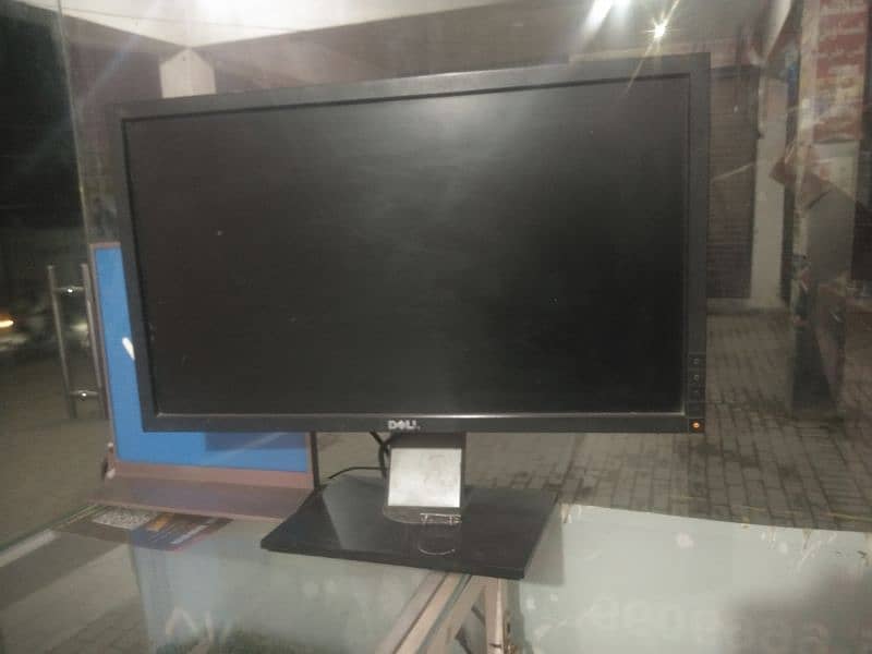 Dell LCD 24 inch 1