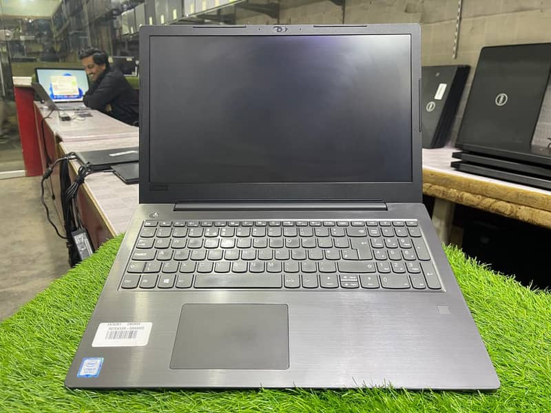 Lenovo V330-15IKB (0322-8832611) 3