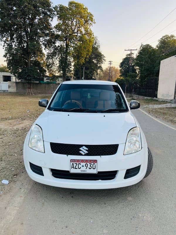 Suzuki Swift 2013 TOTAL GENUINE 1