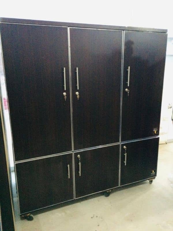 3 Door Almeera Wardrobe Almari wood made 7