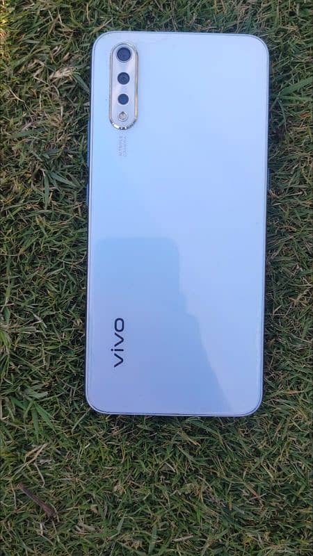 Vivo S1  4/128 3