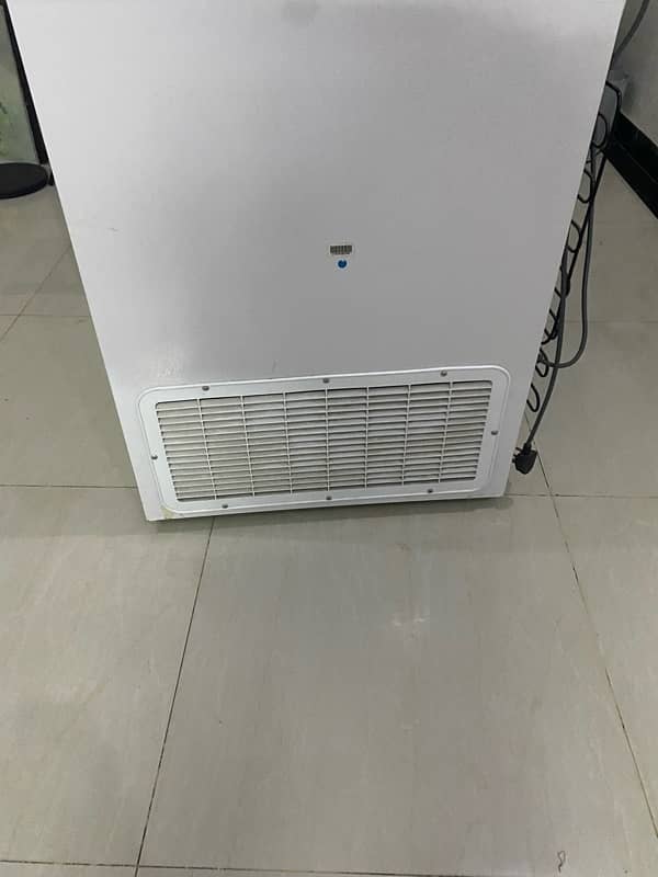 dawlance dee freezer (inverter) 4 to 5 months use months use 5