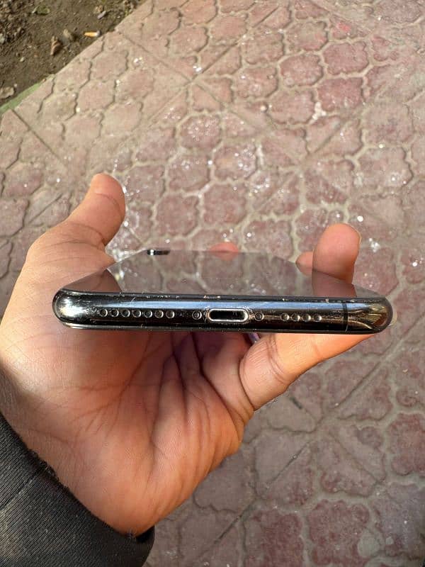 IPHONE Xs Max for sale 6