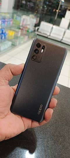 OPPO Reno 6