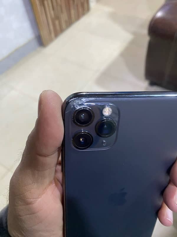 iPhone 11 Pro Max 256 GB 2