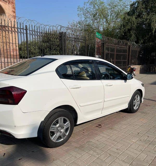 HONDA CITY 1.3 PROSMATEC 2009 4