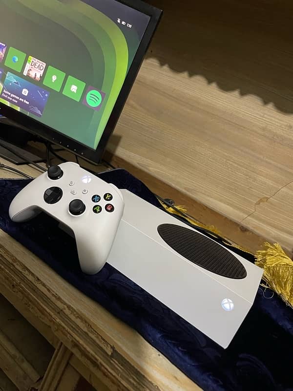 Xbox Series S 1