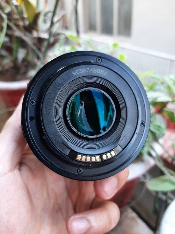 Yongnuo 50mm 1.8 Lens (Canon Mount) 1