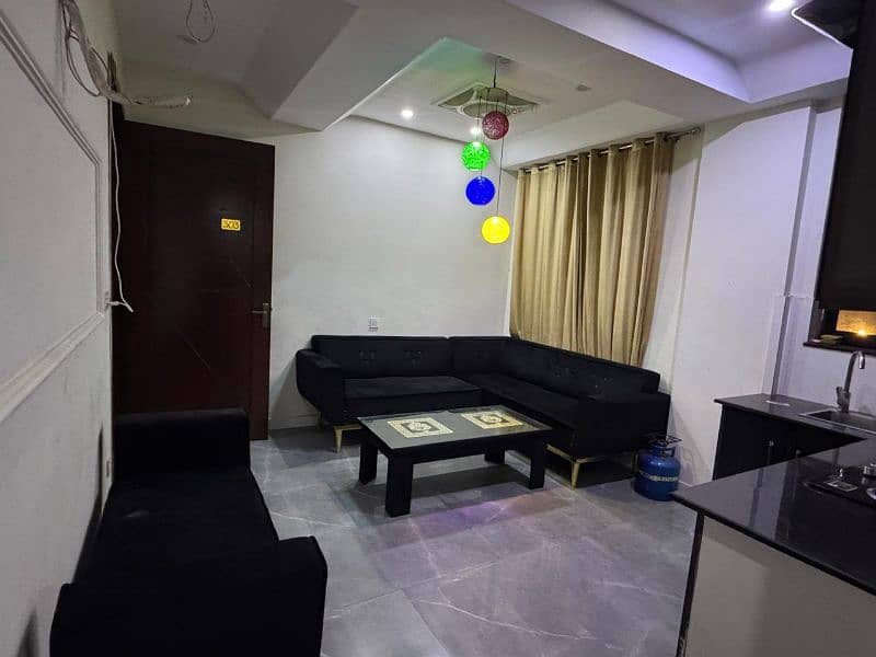 1 bedroom appartment for rent in daily basis in bahria bahria town 2