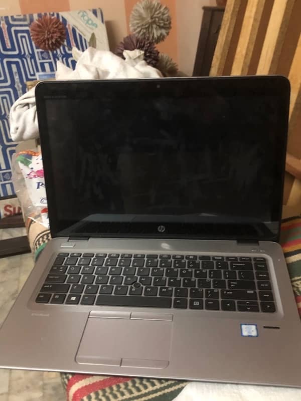 hp Elite book core i5 laptop 1