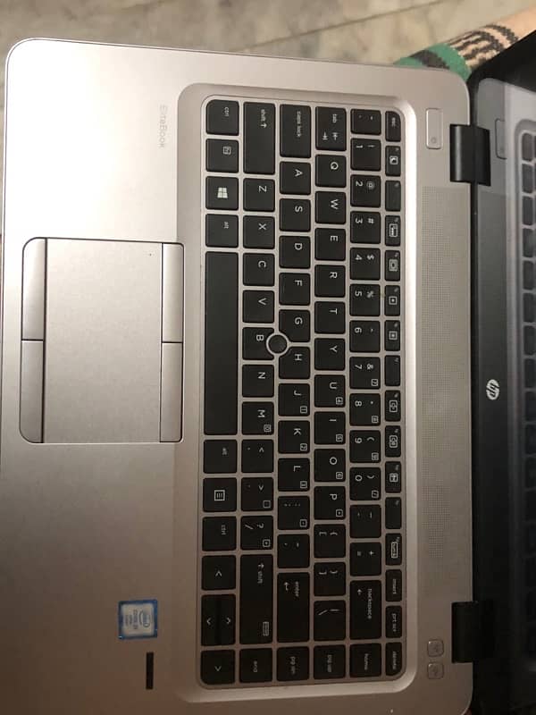 hp Elite book core i5 laptop 2