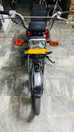 CD 70 Bike Urgent Sale