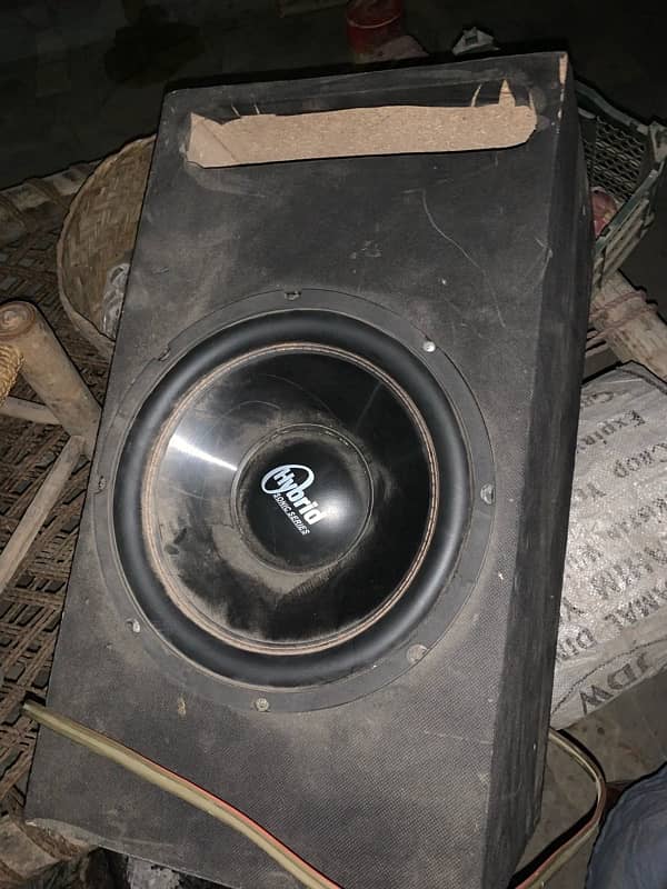 woofer and amplifier 1