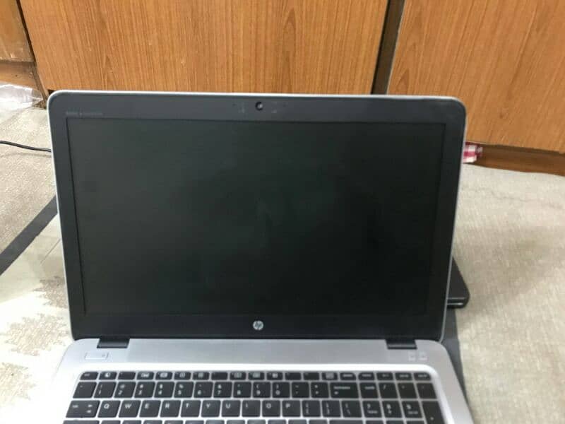 HP Elitebook 840 G3 Core i7 6th Gen 8gb ram 2