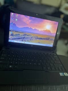 hp mini 110 laptop neat condition.