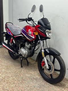 honda cb125f 2021 ( golden num 1472 )