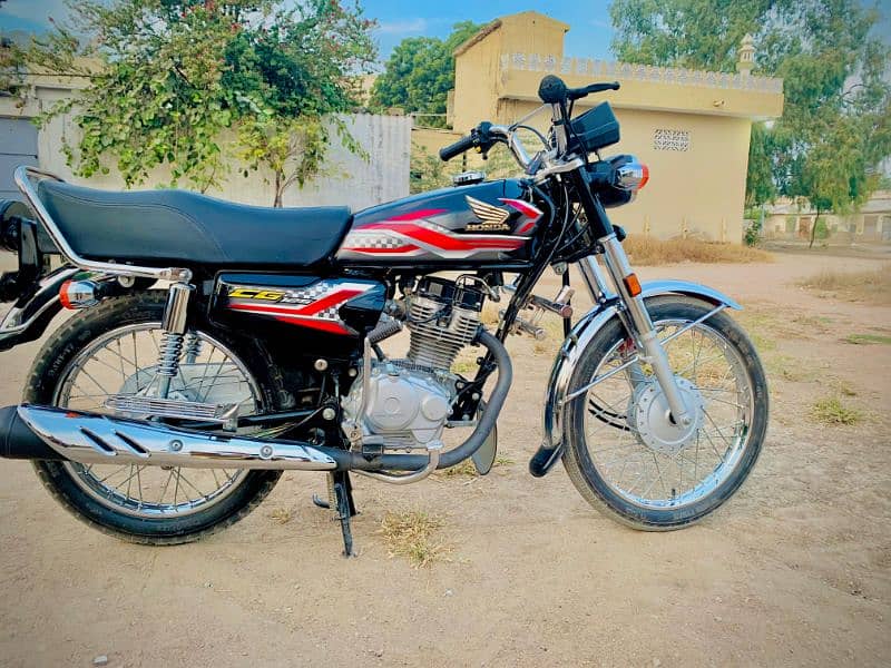 Honda Cg 125 2024 only 2000 kilometers used 13