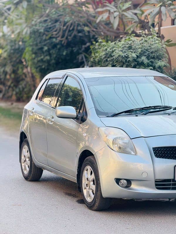 Toyota Vitz 2006 1