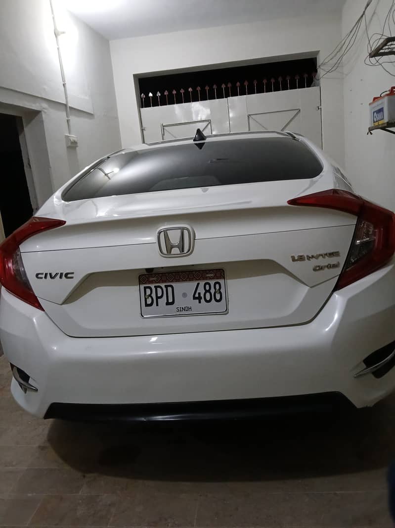 Honda Civic VTi Oriel Prosmatec 2018 3