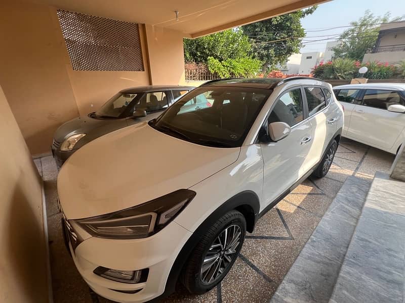 Hyundai Tucson 2022 FWD GLS Sports 1