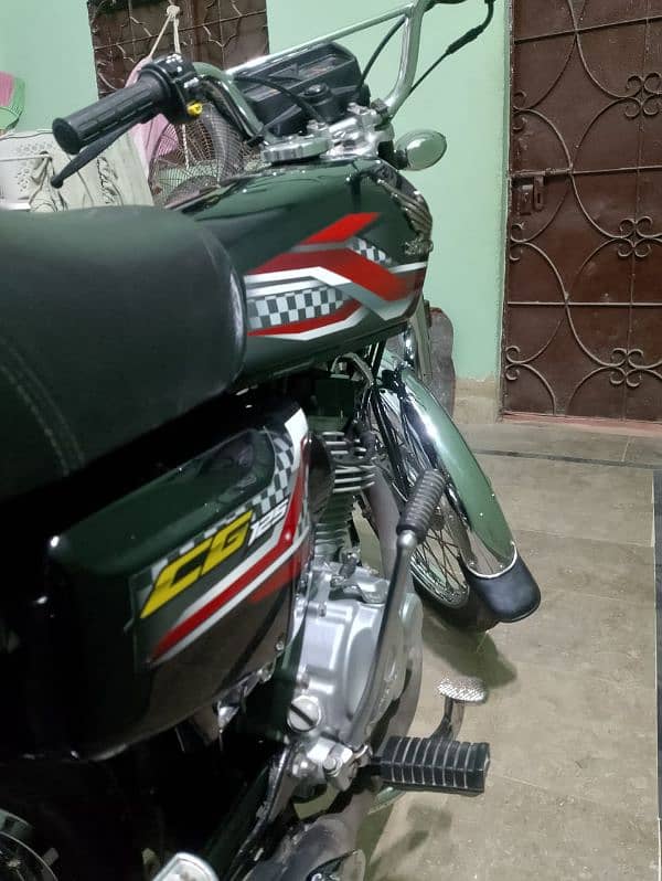 2024 model 3 month ki bike  03102062875 7