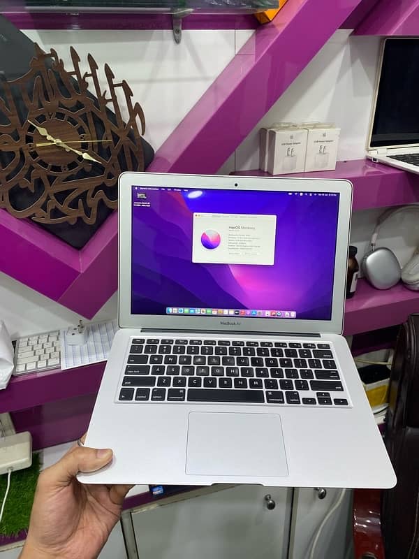 APPLE MACBOOK AIR 2017 i7 |13 inc 10/10 Us import|WhatsApp 03215984936 7