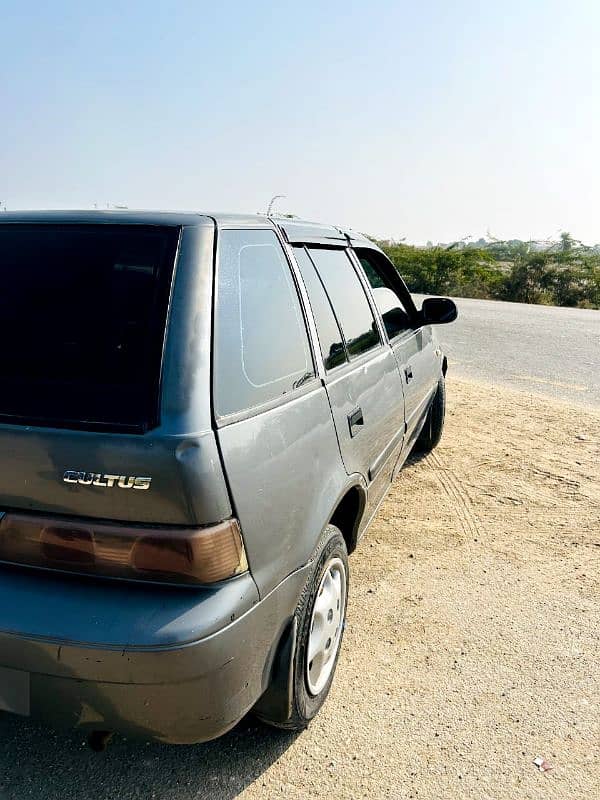 Suzuki Cultus VXR 2011 10