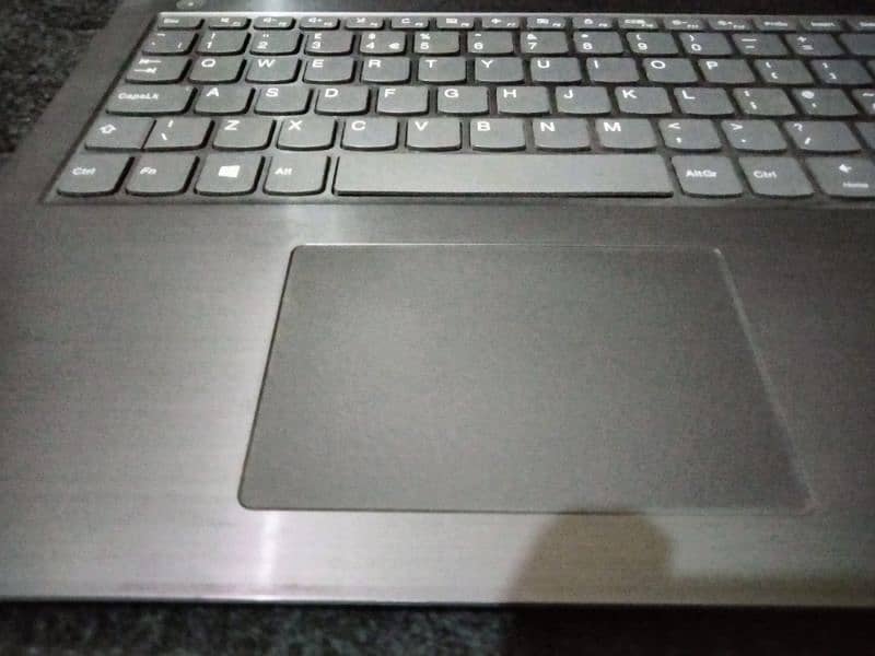 LENOVO 8TH GENERATION WITH GRAFIC CARD 7